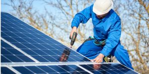 Installation Maintenance Panneaux Solaires Photovoltaïques à Omecourt